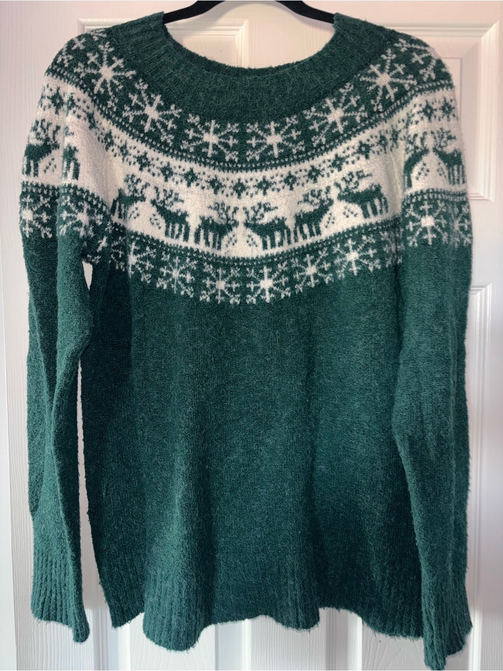 Maurices Green and White Fair Isle Crewneck Sweater
